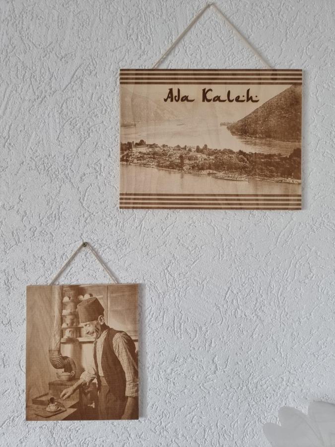 Apartment Ada Kaleh Orşova 外观 照片